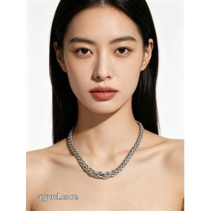 ブランド コピー韓国ファッション 最新モデルも顧客セールで格安 気分も上がるきれいめハッピティファニーアクセサリー.