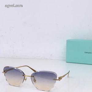 サングラスブランド スニーカー 激安即発送可 独特なデザイン 大人気お得安いTiffany&Co.