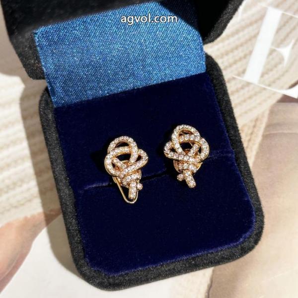 ブランド レプリカ数に限りがある ミックス感が溢れる 完璧なシルエット アクセサリーTiffany&Co. 4