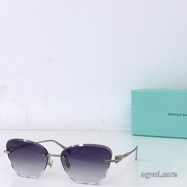 サングラスブランド スニーカー 激安即発送可 独特なデザイン 大人気お得安いTiffany&Co. 6