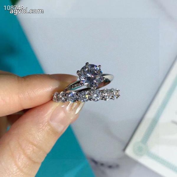 偽物 通販 アクセサリー着心地もなめらかで快適 長く愛用できる 国内完売色Tiffany&Co.. 2