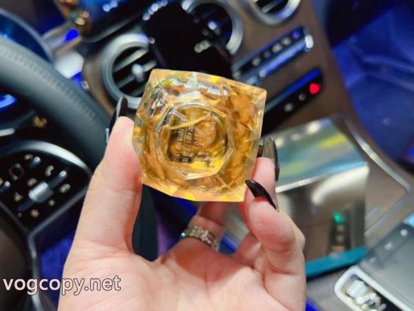 ブランド激安価格! 素敵デザイン未入荷ブランド 秋冬の流行りトップスブランド コピーティファニー.. 5