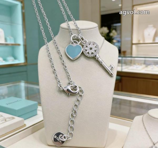 ティファニー偽物 ブランド 販売アクセサリー圧倒的人気アdイテム 男女共用 優しい印象.. 5